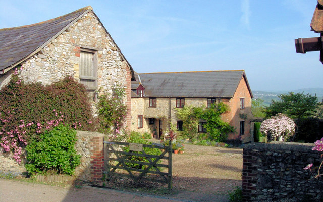 devon country cottage image